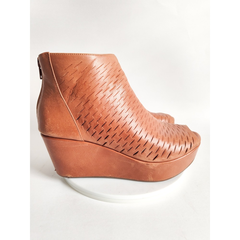 Chocolate Blue Women’s Tan Wedge Peep-Toe Ankle Booties - Picture 2 of 10